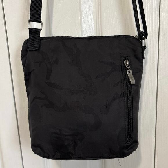 Baggallini Black Camo Nylon Small Crossbody Bag - Picture 3 of 7